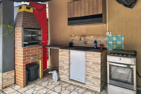 Churrasqueira de casa de condomínio para alugar com 2 quartos, 146m² em Nova Mirim, Praia Grande