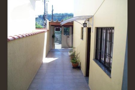 Casa à venda com 109m², 5 quartos e 2 vagas