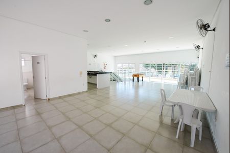 Apartamento para alugar com 70m², 3 quartos e 2 vagas Apartamento para alugar com 70m², 3 quartos e 2 vagasÁrea comum - Salão de festas