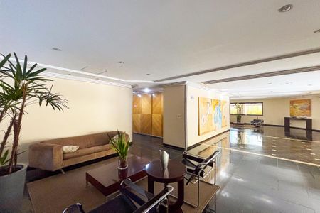 Apartamento à venda com 227m², 3 quartos e 4 vagas Apartamento à venda com 227m², 3 quartos e 4 vagashall de entrada