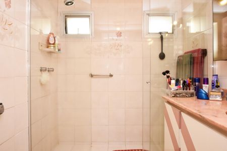 Apartamento à venda com 227m², 3 quartos e 4 vagas Apartamento à venda com 227m², 3 quartos e 4 vagasbanheiro quarto 4