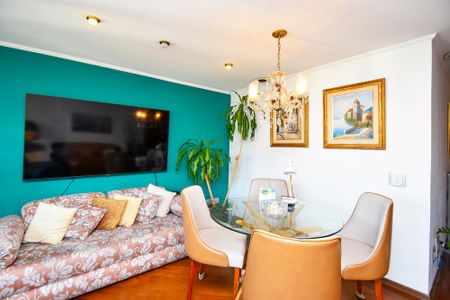Apartamento à venda com 227m², 3 quartos e 4 vagas Apartamento à venda com 227m², 3 quartos e 4 vagassala de jantar 1