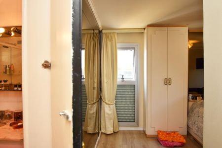 Apartamento à venda com 227m², 3 quartos e 4 vagas Apartamento à venda com 227m², 3 quartos e 4 vagasbanheiro quarto 4