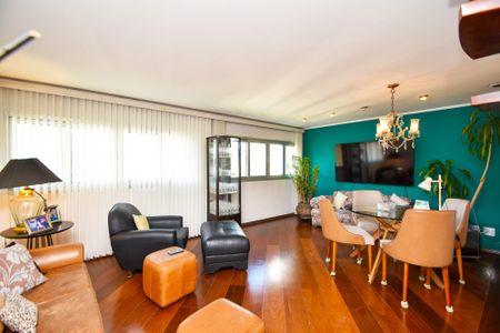 Apartamento à venda com 227m², 3 quartos e 4 vagas Apartamento à venda com 227m², 3 quartos e 4 vagassala de estar 1