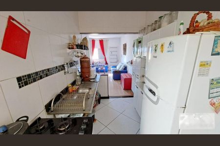 Apartamento à venda com 2 quartos, 57m² em Heliópolis, Belo Horizonte