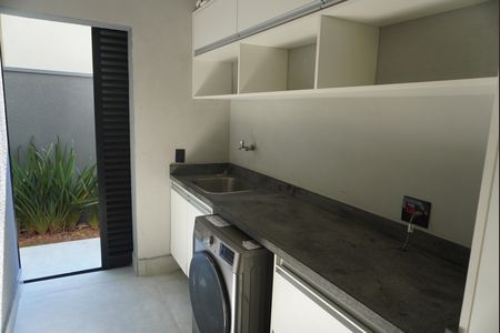 Área de Serviço de casa de condomínio à venda com 2 quartos, 330m² em Residencial Quatro (alphaville), Santana de Parnaíba