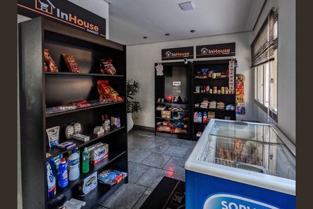 Apartamento à venda com 3 quartos, 65m² em City América, São Paulo