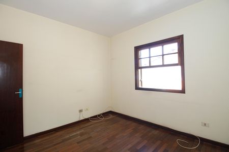 Casa à venda com 186m², 4 quartos e 2 vagasQuarto 2