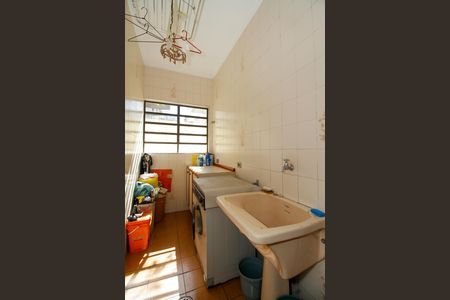 Casa à venda com 186m², 4 quartos e 2 vagasÁrea de Serviço