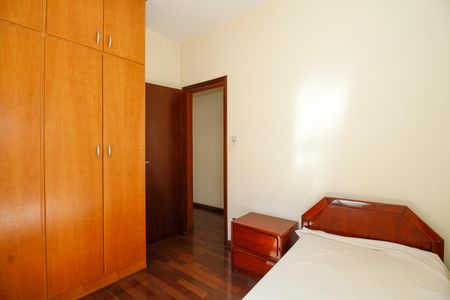 Casa à venda com 186m², 4 quartos e 2 vagasQuarto 1