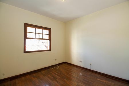 Casa à venda com 186m², 4 quartos e 2 vagasQuarto 2