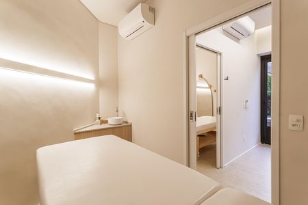 Apartamento à venda com 190m², 3 quartos e 3 vagas Apartamento à venda com 190m², 3 quartos e 3 vagasSpa