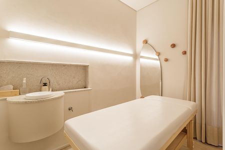 Apartamento à venda com 190m², 3 quartos e 3 vagas Apartamento à venda com 190m², 3 quartos e 3 vagasSpa