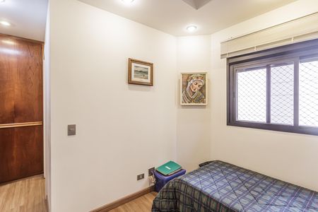 Suíte 2 de apartamento à venda com 3 quartos, 190m² em Vila Nova Conceição, São Paulo
