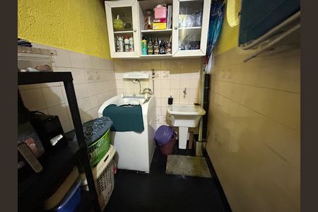 Casa à venda com 120m², 2 quartos e 1 vagaÁrea de Serviço