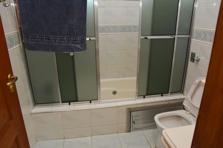 Banheiro Social de casa à venda com 2 quartos, 250m² em Jardim das Tulipas, Jundiaí