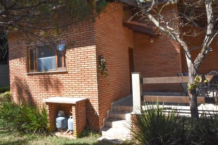 Fachada de casa à venda com 2 quartos, 250m² em Jardim das Tulipas, Jundiaí