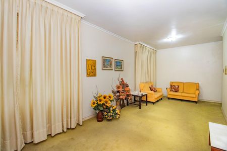 Apartamento à venda com 103m², 3 quartos e 2 vagas Apartamento à venda com 103m², 3 quartos e 2 vagasSala