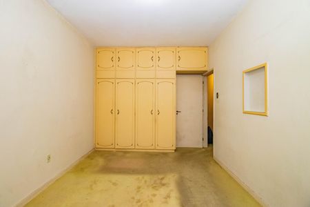 Apartamento à venda com 103m², 3 quartos e 2 vagas Apartamento à venda com 103m², 3 quartos e 2 vagasQuarto 2