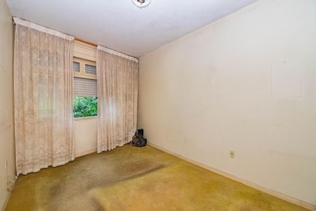 Apartamento à venda com 103m², 3 quartos e 2 vagas Apartamento à venda com 103m², 3 quartos e 2 vagasQuarto 2