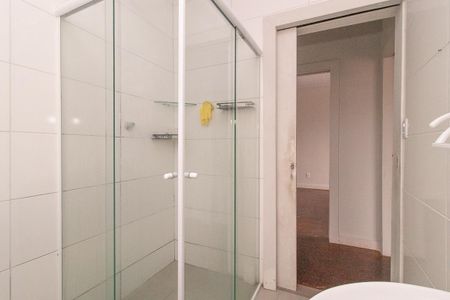 Banheiro Social de casa para alugar com 3 quartos, 80m² em Parolin, Curitiba