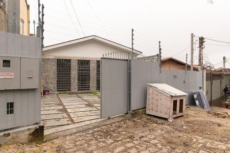 Fachada de casa para alugar com 3 quartos, 80m² em Parolin, Curitiba