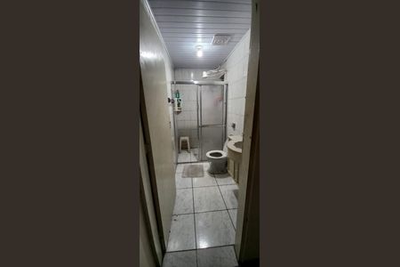 Banheiro de casa à venda com 2 quartos, 80m² em Jardim dos Manacas, São Paulo