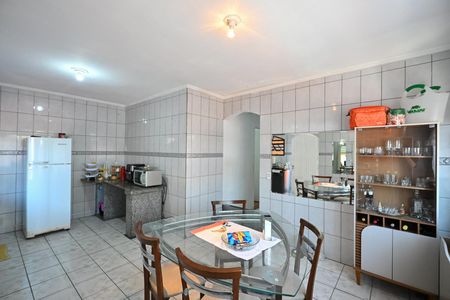 Cozinha de casa à venda com 3 quartos, 224m² em Parque Maraba, Taboão da Serra