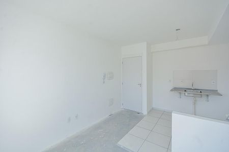 Sala/Cozinha de apartamento à venda com 2 quartos, 38m² em Vila Marari, São Paulo