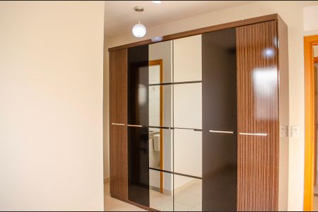 Apartamento para alugar com 2 quartos, 56m² em Vila Maria Jose, Goiânia