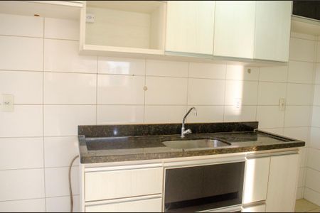 Apartamento para alugar com 2 quartos, 56m² em Vila Maria Jose, Goiânia