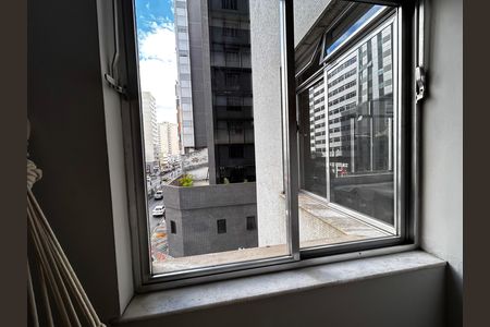 Vista do Quarto 1 de apartamento para alugar com 3 quartos, 104m² em Centro, Juiz de Fora