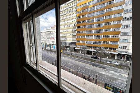 Vista do Quarto 2 de apartamento para alugar com 3 quartos, 104m² em Centro, Juiz de Fora