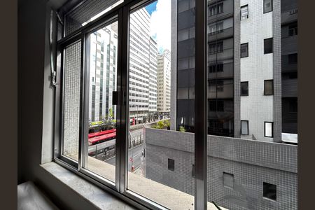 Apartamento para alugar com 3 quartos, 104m² em Centro, Juiz de Fora