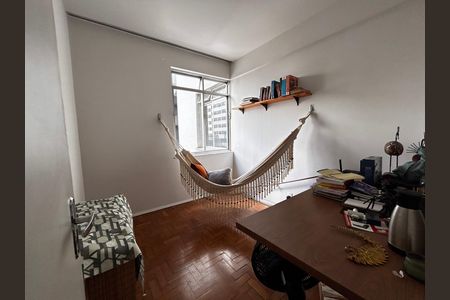 Quarto 1 de apartamento para alugar com 3 quartos, 104m² em Centro, Juiz de Fora