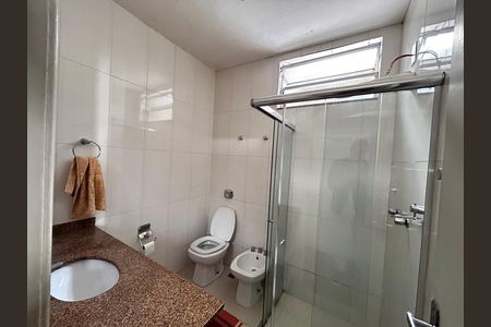 Banheiro de apartamento para alugar com 3 quartos, 104m² em Centro, Juiz de Fora