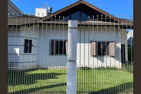 Casa para alugar com 3 quartos, 300m² em Barnabé, Gravataí