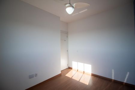 Quarto 1 de apartamento para alugar com 2 quartos, 48m² em Lopes de Oliveira, Sorocaba