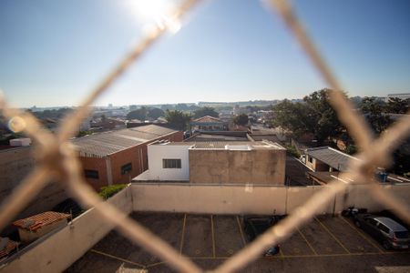 Vista de apartamento para alugar com 2 quartos, 48m² em Lopes de Oliveira, Sorocaba