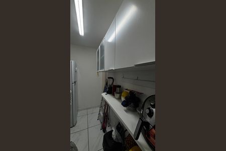 Apartamento à venda com 54m², 2 quartos e 1 vagaCozinha e Área de Serviço