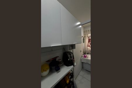 Apartamento à venda com 54m², 2 quartos e 1 vagaCozinha e Área de Serviço