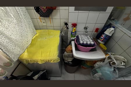 Apartamento à venda com 54m², 2 quartos e 1 vagaCozinha e Área de Serviço
