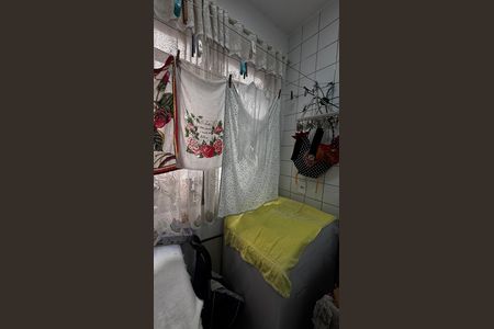 Cozinha e Área de Serviço de apartamento à venda com 2 quartos, 54m² em Vila Lutécia, Santo André