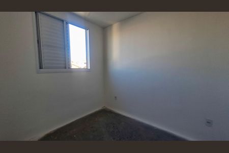 Apartamento à venda com 2 quartos, 38m² em Vila Marari, São Paulo