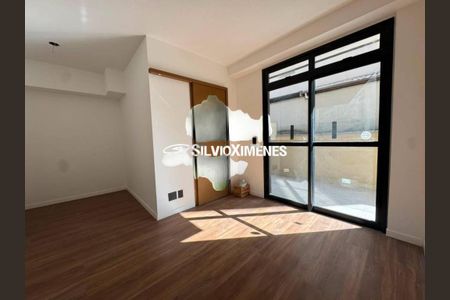 Apartamento à venda com 2 quartos, 139m² em Santo Antônio, Belo Horizonte