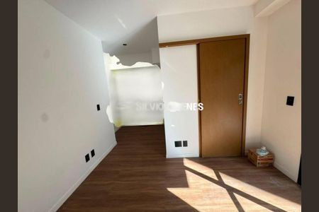 Apartamento à venda com 2 quartos, 139m² em Santo Antônio, Belo Horizonte