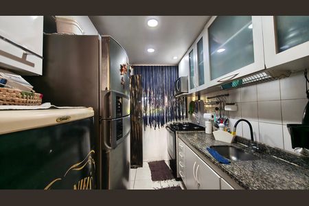 Casa de condomínio para alugar com 180m², 2 quartos e 2 vagas