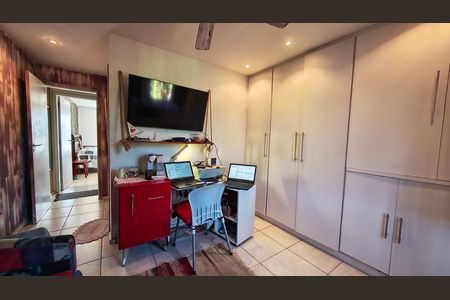 Casa de condomínio para alugar com 180m², 2 quartos e 2 vagas