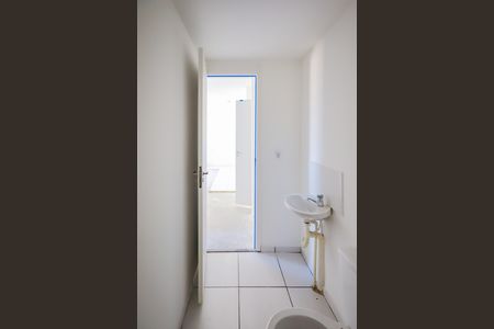 Apartamento à venda com 39m², 2 quartos e sem vaga Apartamento à venda com 39m², 2 quartos e sem vagaBanheiro