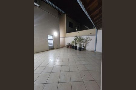Casa à venda com 173m², 3 quartos e 2 vagas